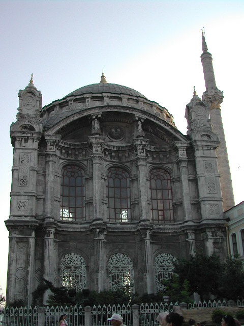 mosques in streets of istanbul