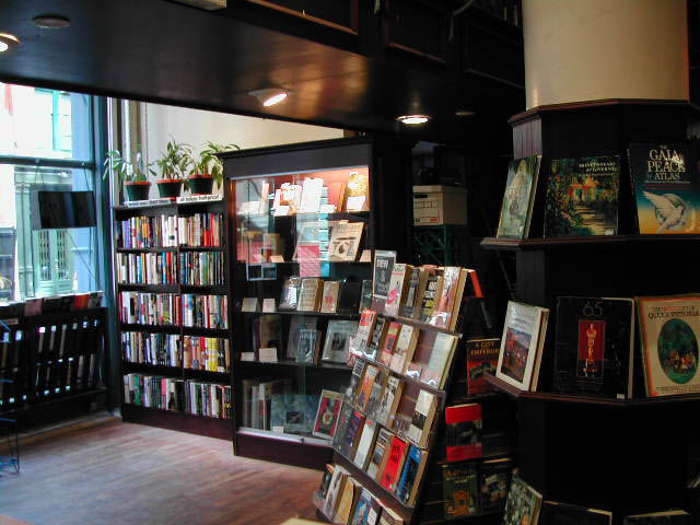 housing works used book cafe